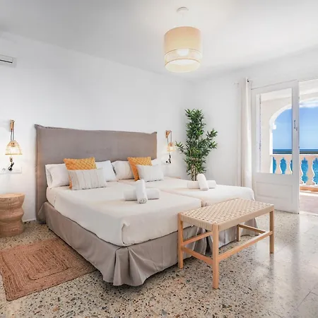 Torre By 3villas * Punta Prima (Menorca)